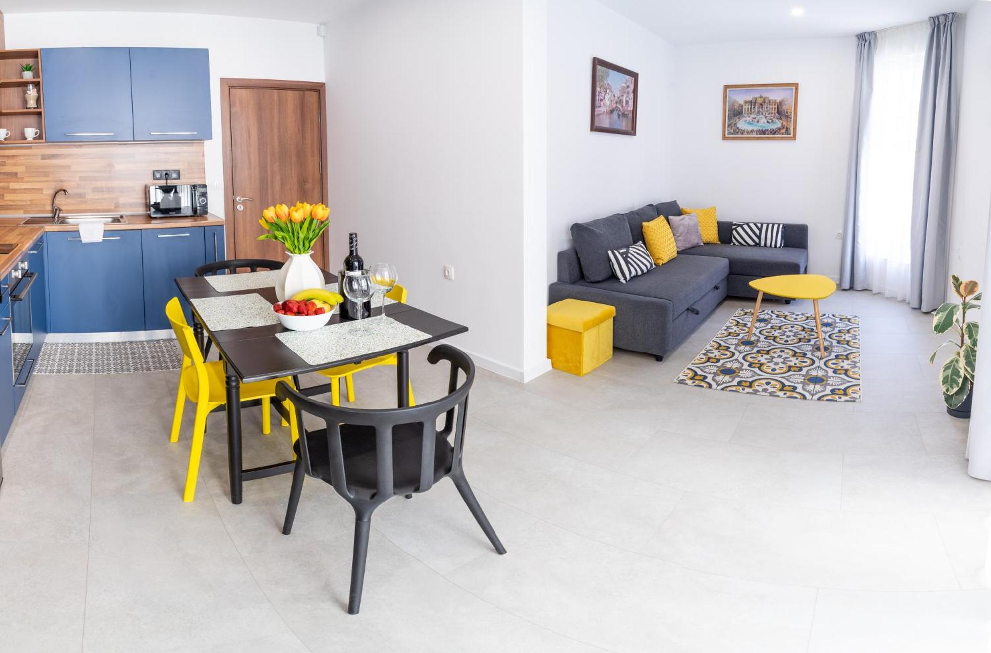 Sevastopol Apartments Varna Exterior photo